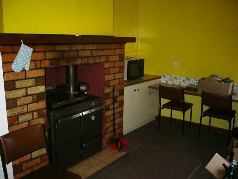 98 Main Road, Kempton TAS 7030