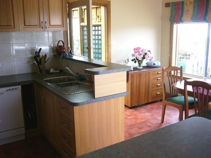 8 Riverside Drive, Bridgewater TAS 7030