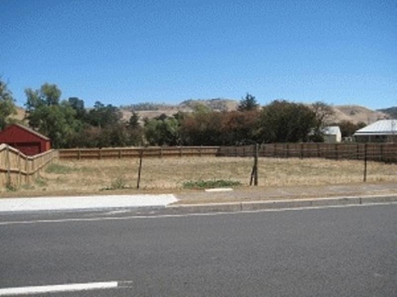 67 Main Street, Kempton TAS 7030