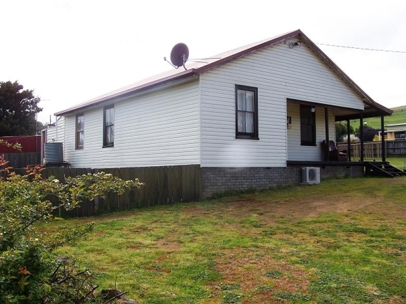 28 Franklin Place, Hamilton TAS 7140