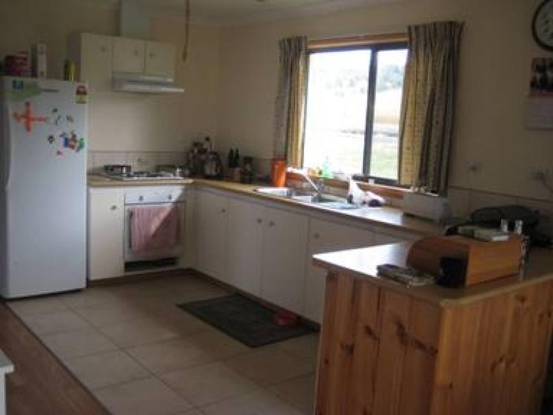 8 Station Street, Colebrook TAS 7027