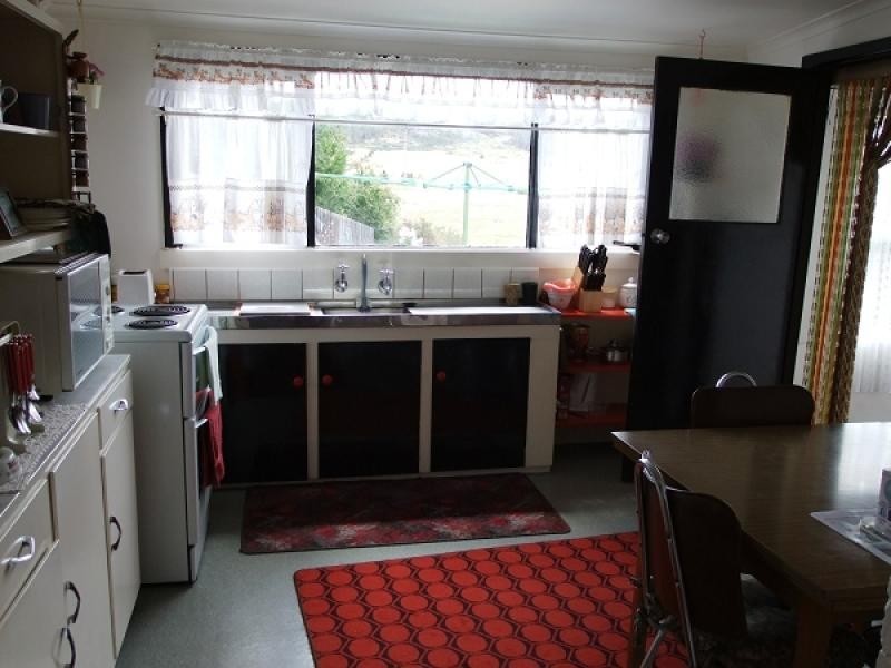 132 High Street, Oatlands TAS 7120