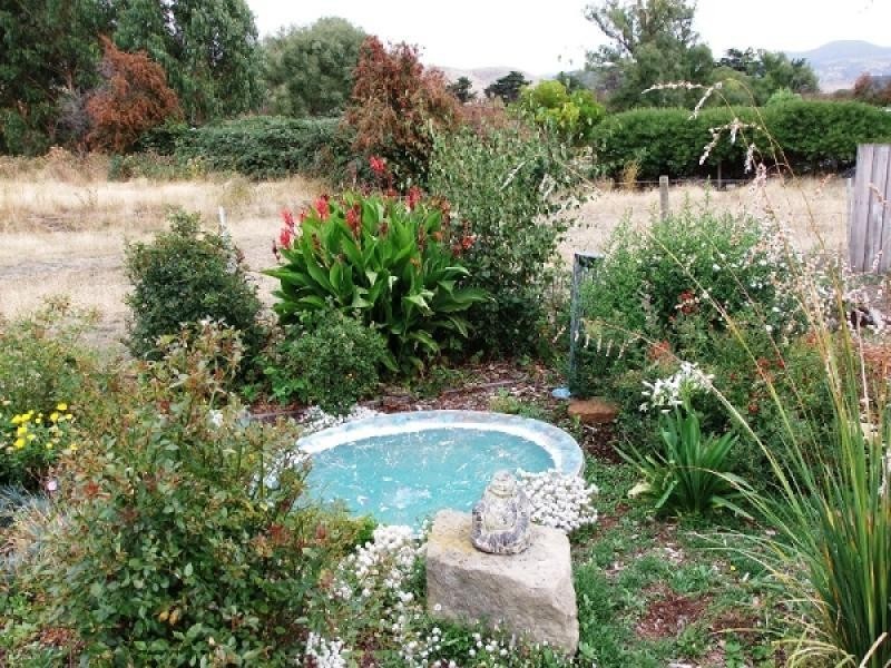 57 Main Street, Kempton TAS 7030
