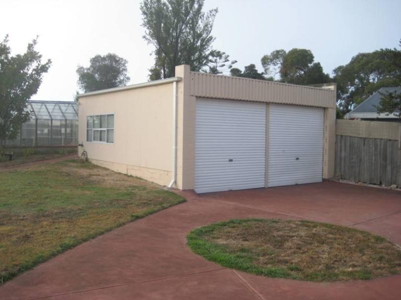 11 Amaroo Road, Austins Ferry TAS 7011