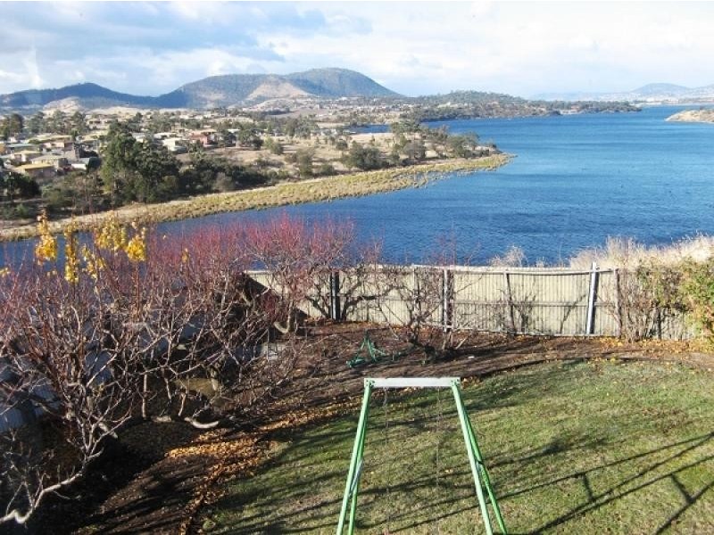 2 Euston Place, Bridgewater TAS 7030