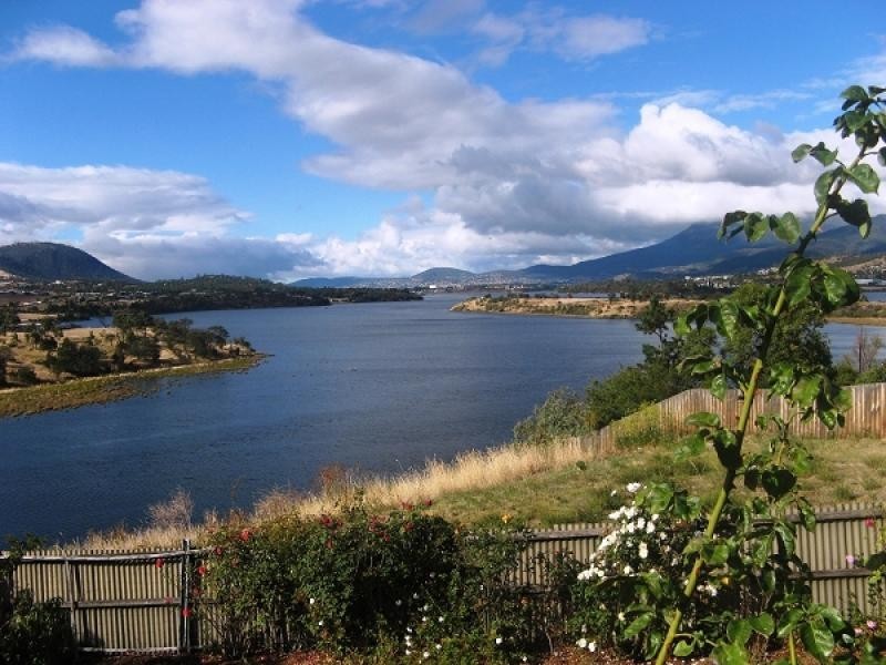 2 Euston Place, Bridgewater TAS 7030
