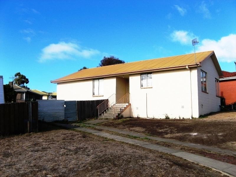 8 Calvert Crescent, Gagebrook TAS 7030