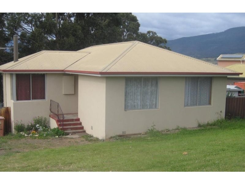 31 Calvert Crescent, Gagebrook TAS 7030