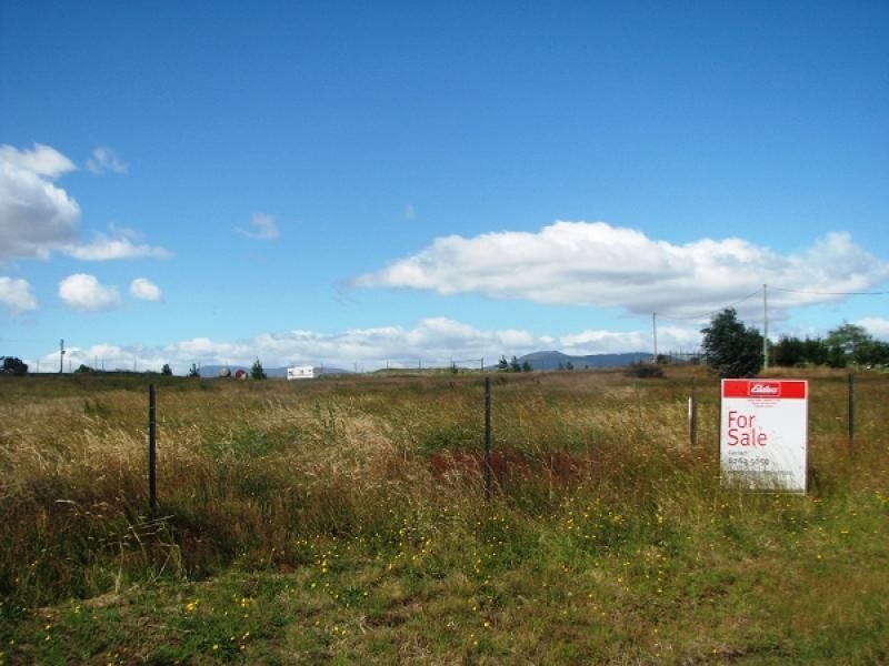 8a Linda Ave, Brighton TAS 7030