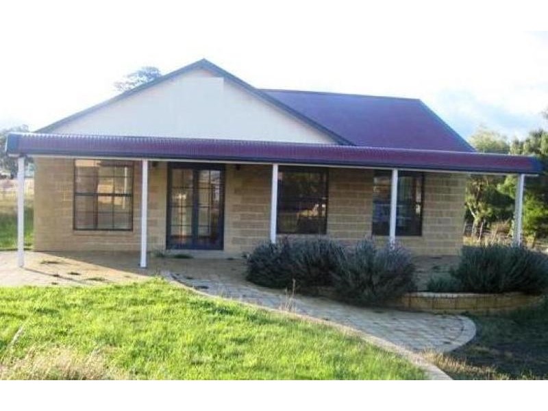 8 Station Street, Colebrook TAS 7027