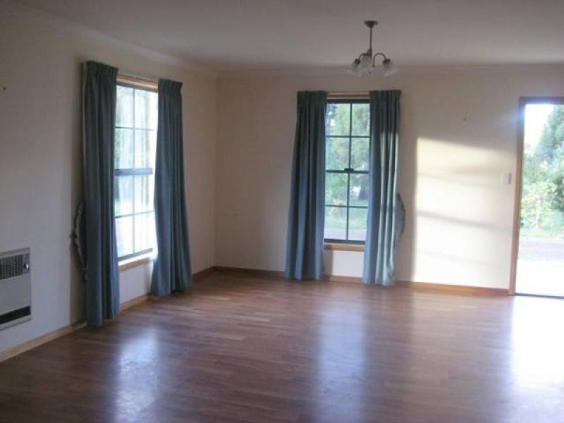 8 Station Street, Colebrook TAS 7027