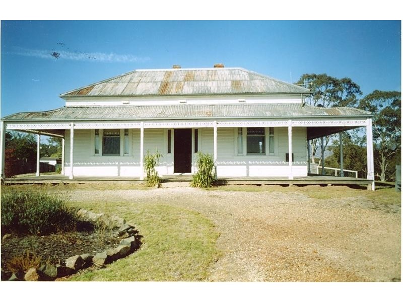28 Priestly Crescent, Seymour VIC 3660