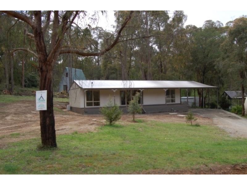 49 SILVER PARROT ROAD, Flowerdale VIC 3717