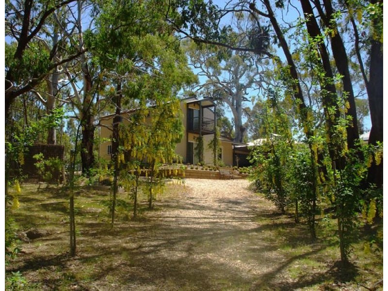 26 MATHIESONS ROAD, Wandong VIC 3758