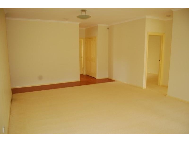 18 Retland Drive, Whittlesea VIC 3757