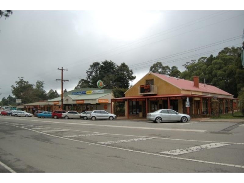 10 MAIN STREET, Kinglake VIC 3763