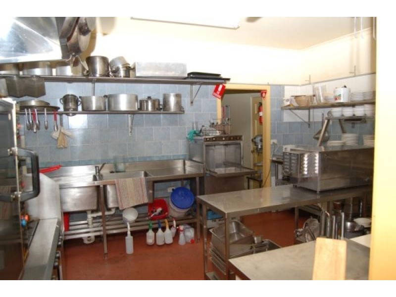 10 MAIN STREET, Kinglake VIC 3763