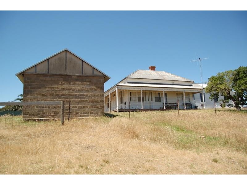 28 Priestly Crescent, Seymour VIC 3660