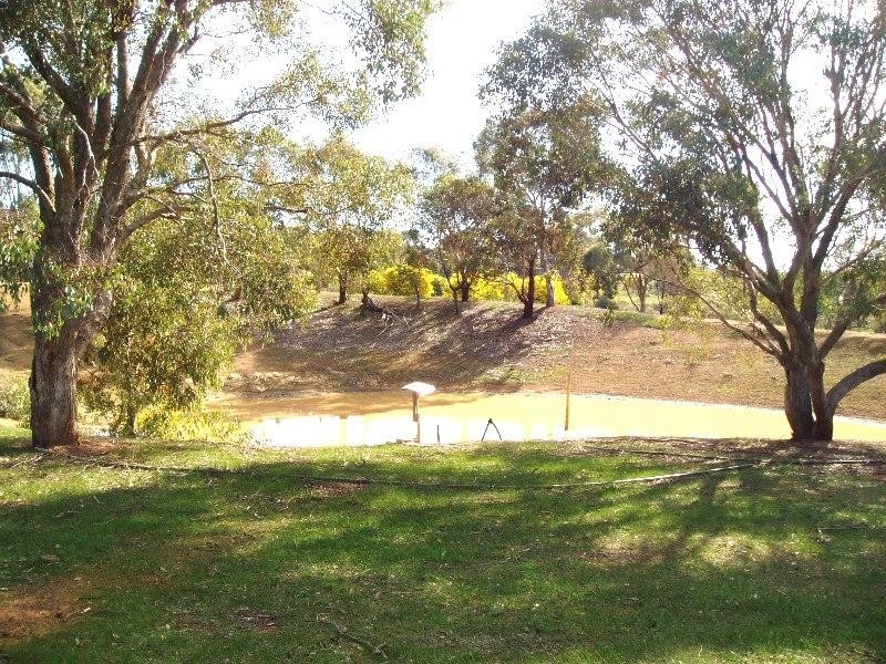 40 Teasley Drive, Heathcote VIC 3523