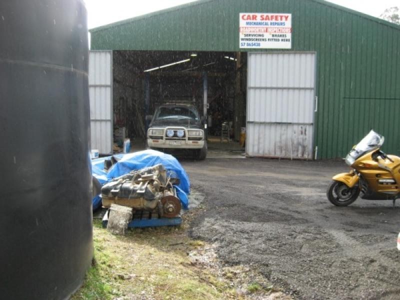 3 Oldfield Road, Kinglake West VIC 3757