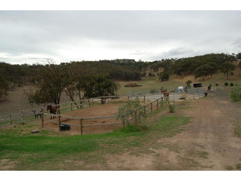 35 Holts Road, Whittlesea VIC 3757