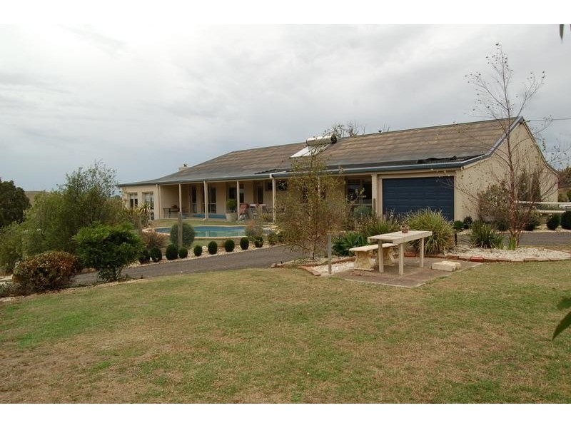 35 Holts Road, Whittlesea VIC 3757