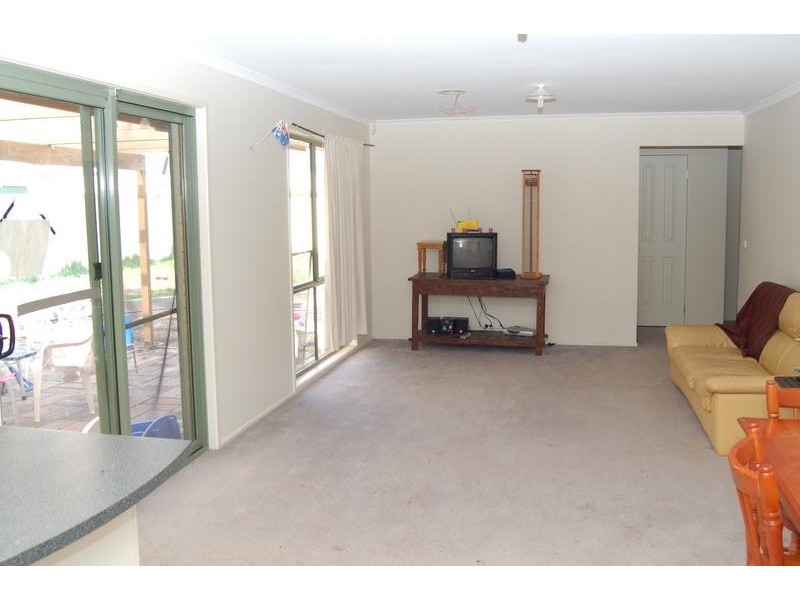 55 Oakbank Boulevard, Whittlesea VIC 3757