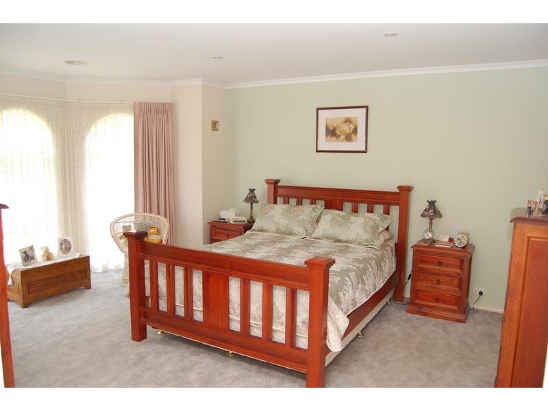 70 Blackflat Road, Whittlesea VIC 3757