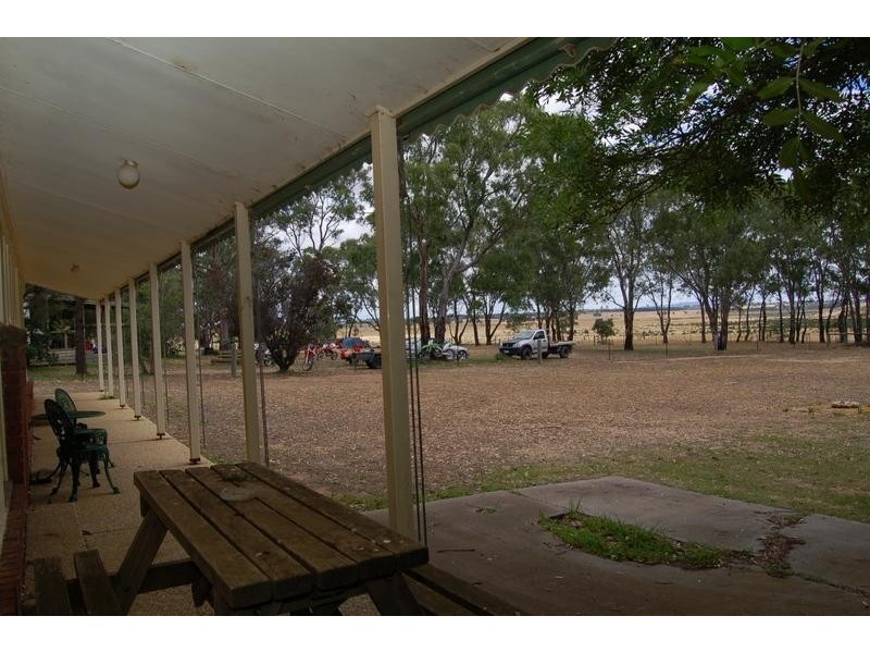 74 Lakeside Boulevard, Derrinal VIC 3523