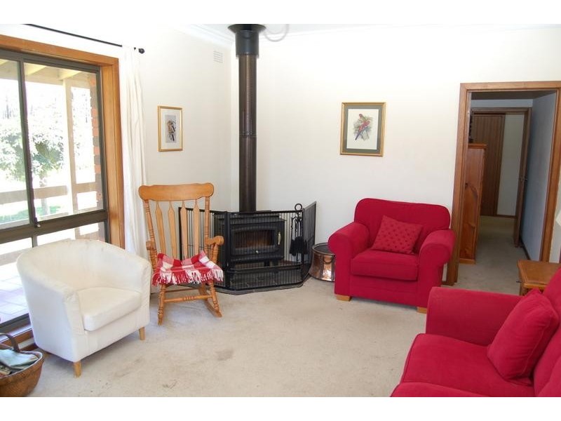 400 Coombs Road, Kinglake West VIC 3757