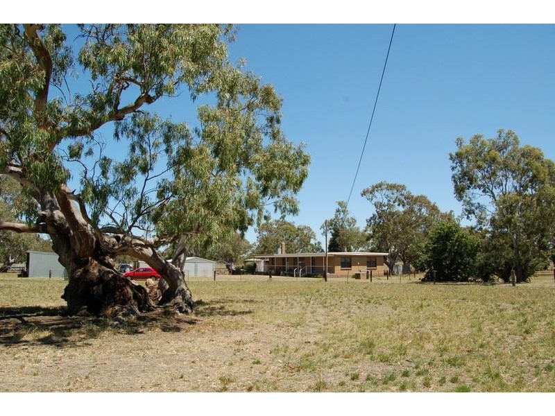 1460 Donnybrook Road, Woodstock VIC 3751