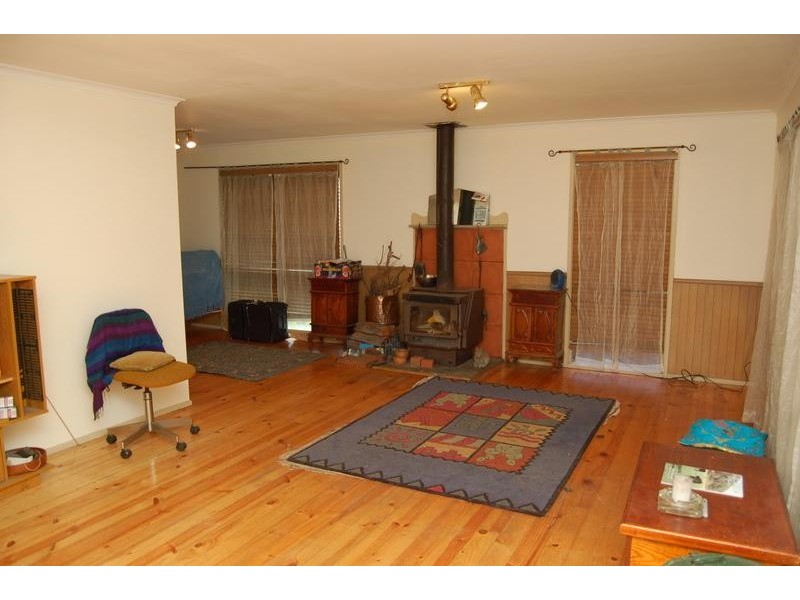 9 Bower Street, Kinglake VIC 3763