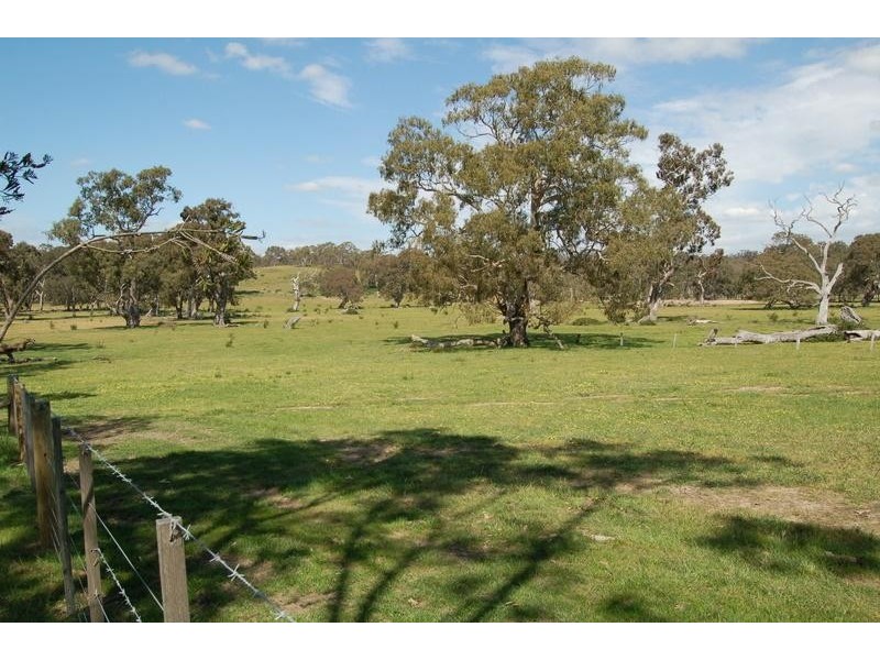 113 Cades Road, Whittlesea VIC 3757