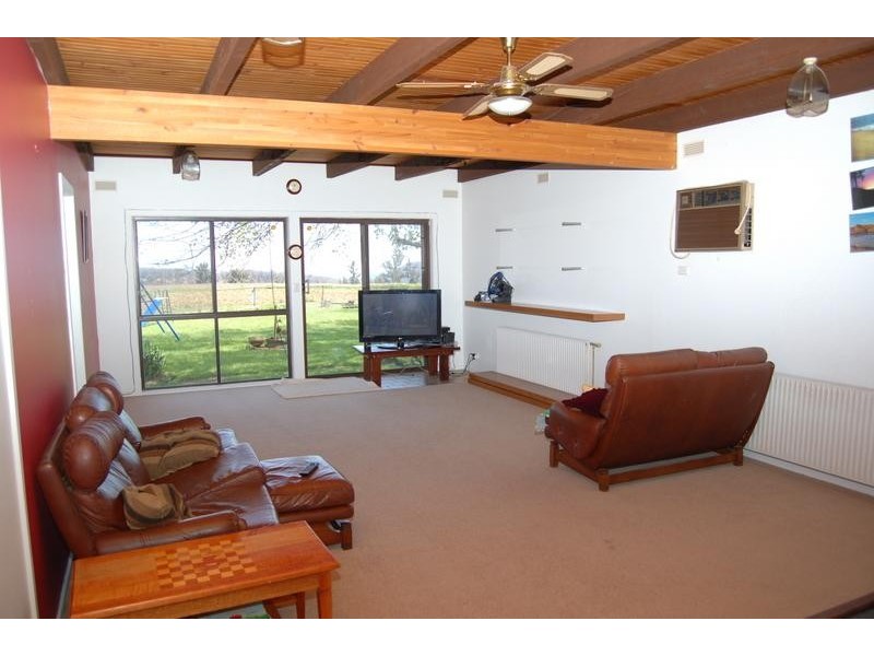 585 Whittlesea – Kinglake Road, Kinglake Central VIC 3757