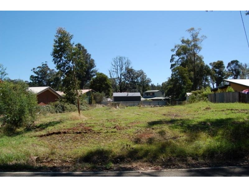13 Robertson Road, Kinglake VIC 3763