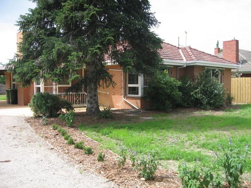 10 James Street, Whittlesea VIC 3757