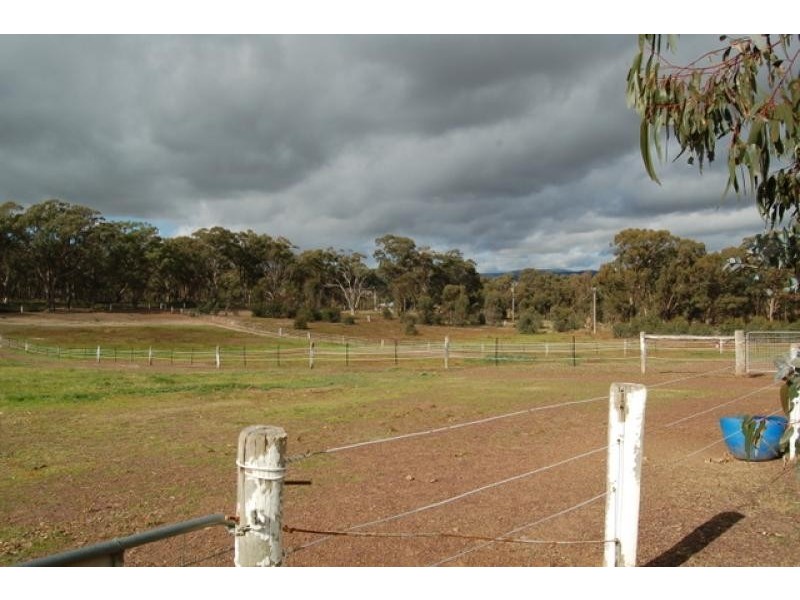 20 Stoney Creek Road, Seymour VIC 3660