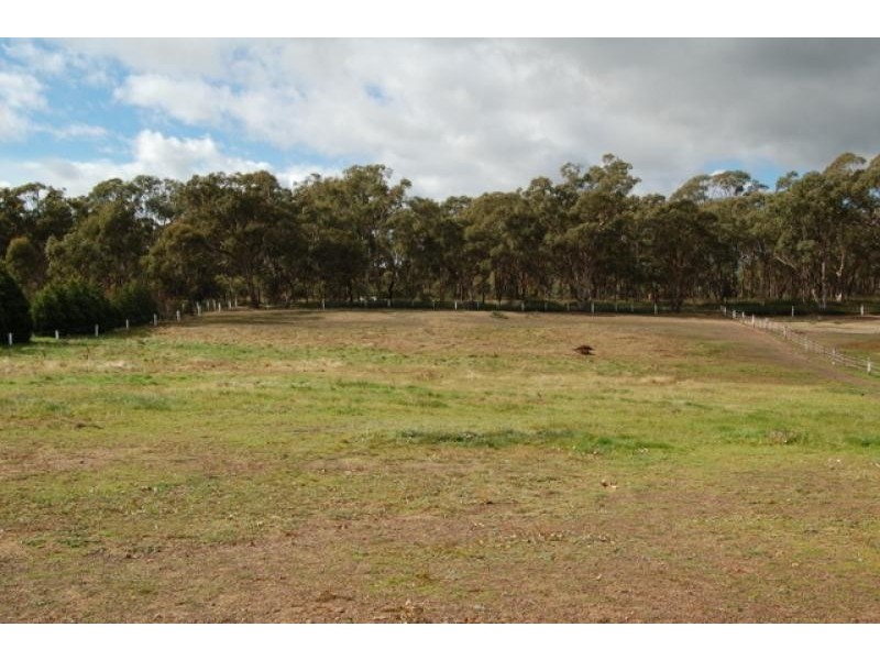20 Stoney Creek Road, Seymour VIC 3660