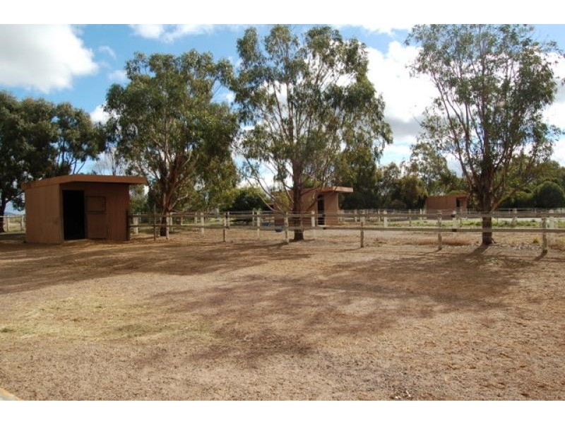 20 Stoney Creek Road, Seymour VIC 3660