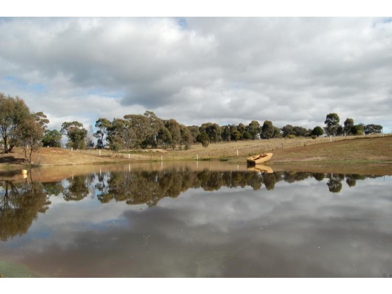 20 Stoney Creek Road, Seymour VIC 3660