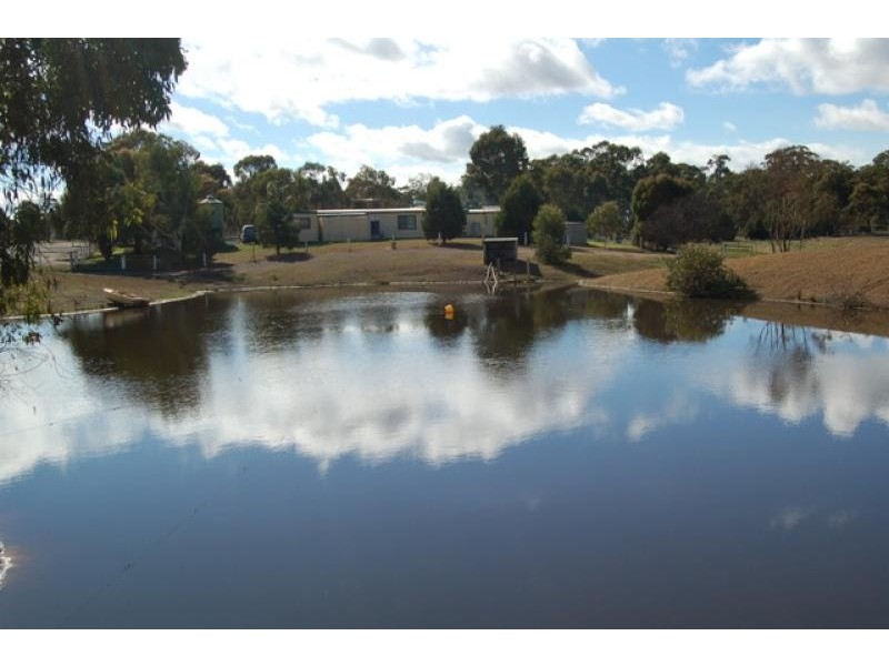 20 Stoney Creek Road, Seymour VIC 3660