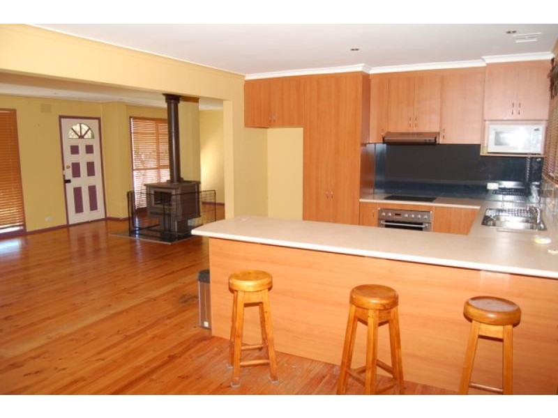 15 Elizabeth Place, Eden Park VIC 3757