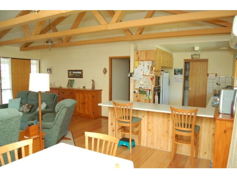 895 Northwood Road, Seymour VIC 3660