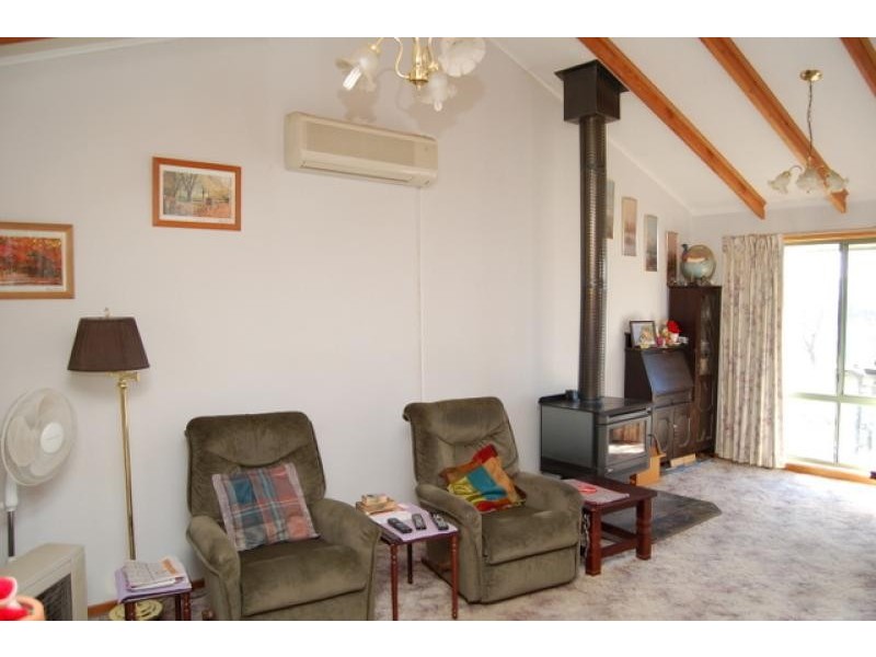 875 Kobyboyn Road, Seymour VIC 3660