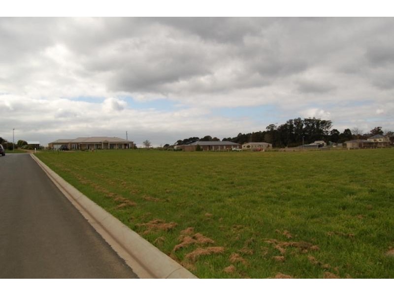 Lot 84/ Thompson Lane, Kinglake VIC 3763