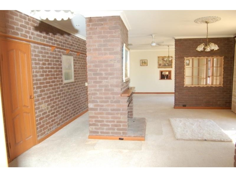 170 Chapel Lane, Doreen VIC 3754