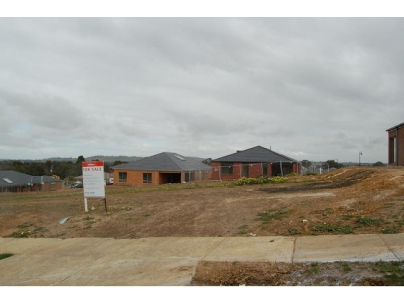 27 Bernard Street, Doreen VIC 3754