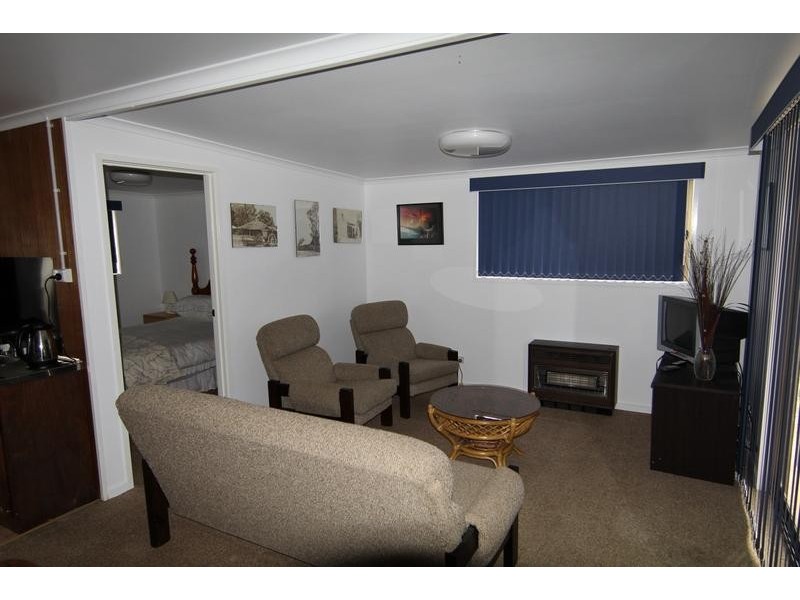 120 Rosella Drive, Seymour VIC 3660