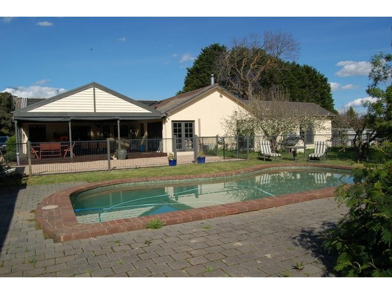 945 Yan Yean Road, Doreen VIC 3754