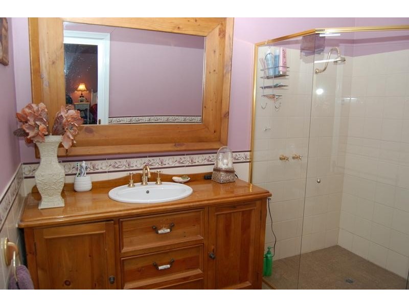 945 Yan Yean Road, Doreen VIC 3754